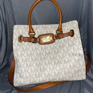 Michael Kors Hamilton Purse